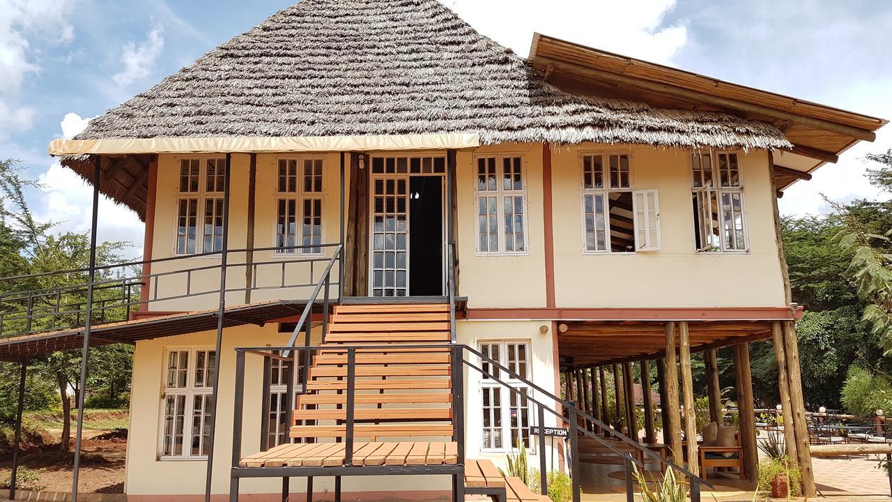 Eileen'S Trees Inn Карату Экстерьер фото